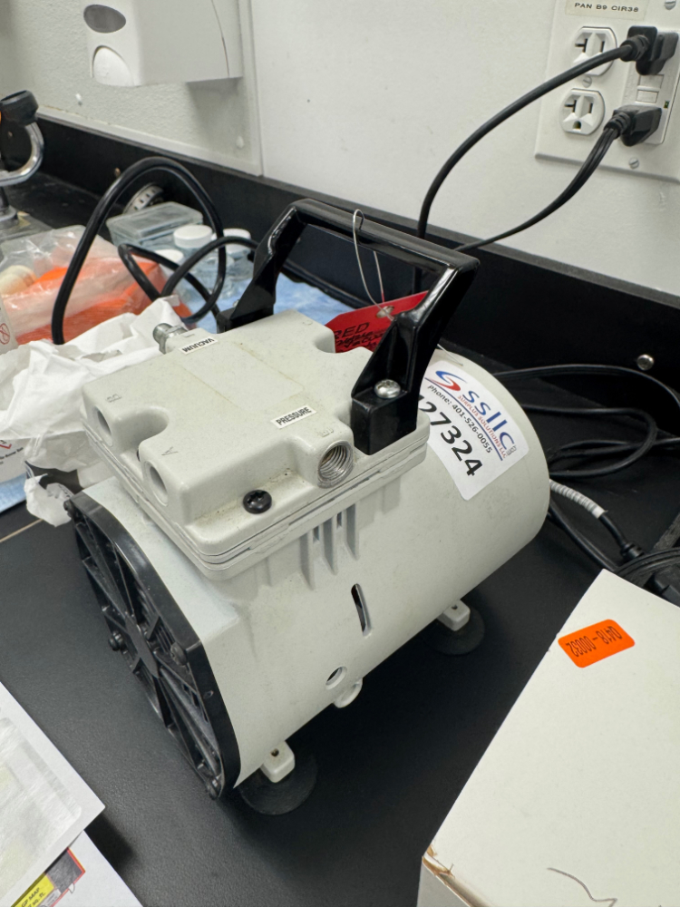 Image of Welch Vacuum pump